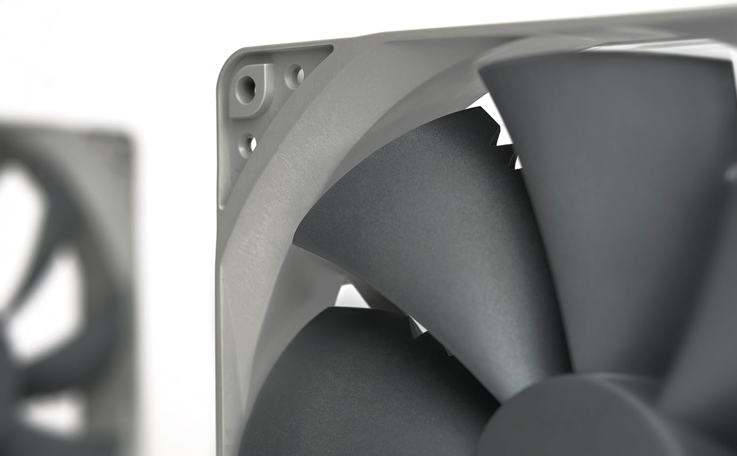 NOCTUA VENTILADOR NF-P14S REDUX-1200 PWM