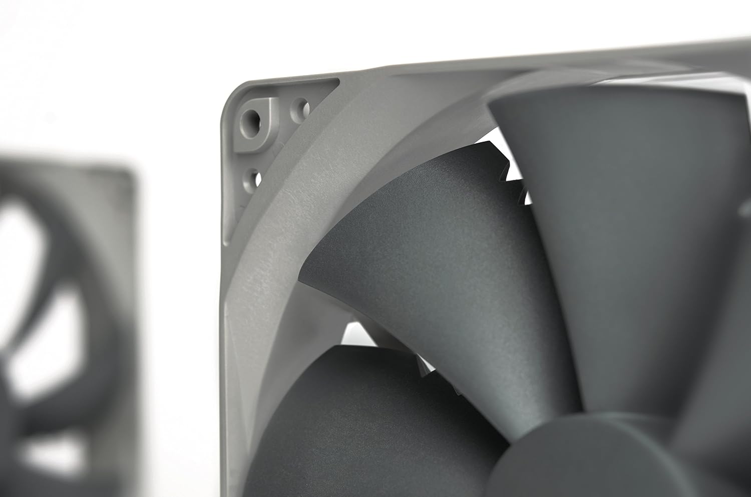NOCTUA VENTILADOR NF- P14S REDUX-900